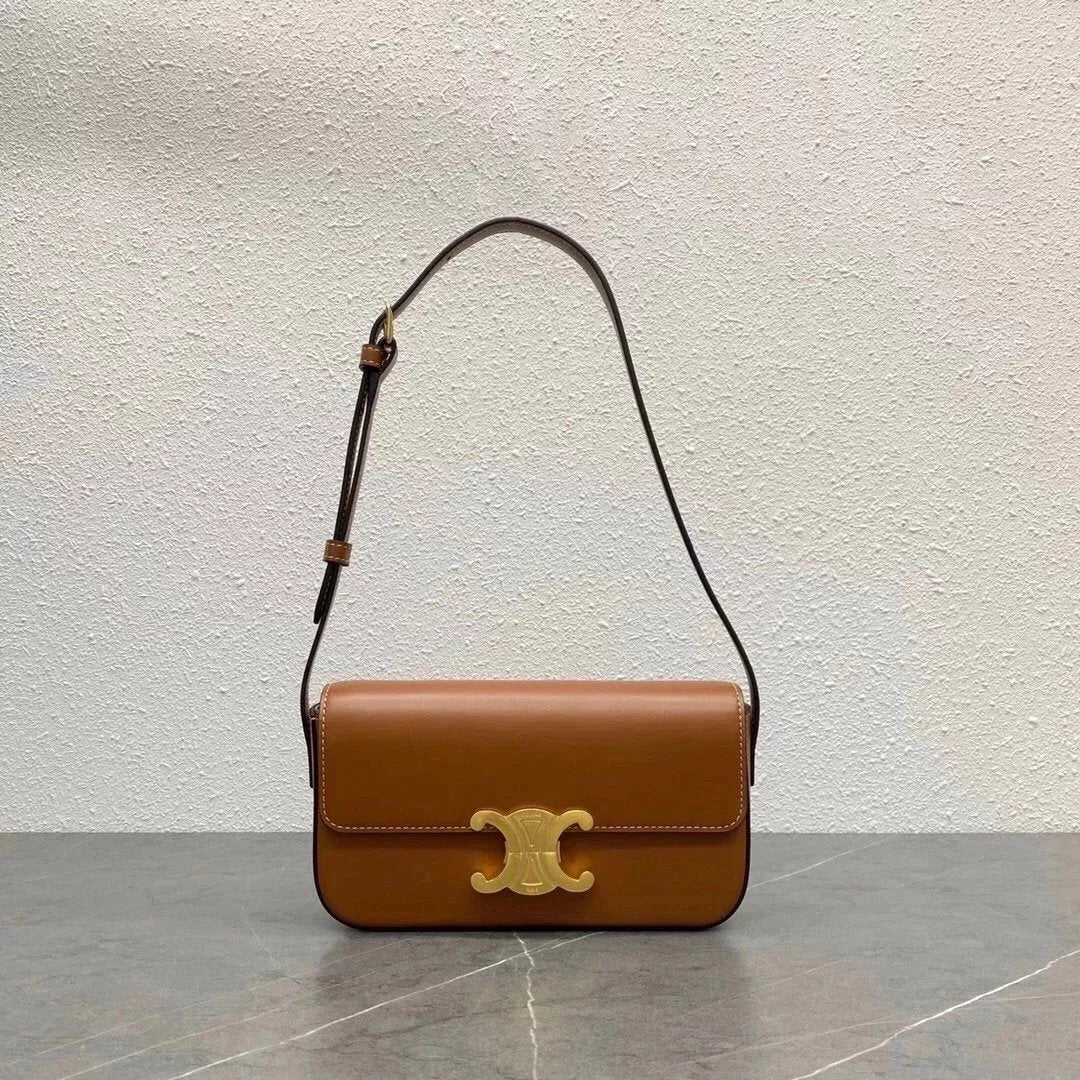 Celine women's bag Top version 【Original Leather】2021Spring and Summer New Arc De Triomphe Underarm Bag Celin*Women's Bag TRIOMPHECANVAS Underarm Bag Cow Leather Backpack Logo Printed Sheepskin Lining Underarm Bag Leather Shoulder Strap Shoulder Back19414