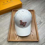 Louis Vuitton LV Hat Letter Printing logo Baseball Cap Sunshade Sun Protection Duckbill Cap Large Head Circumference Slimming Face Curved Brim Versatile Sports Hat for Men and Women Couples Same Style