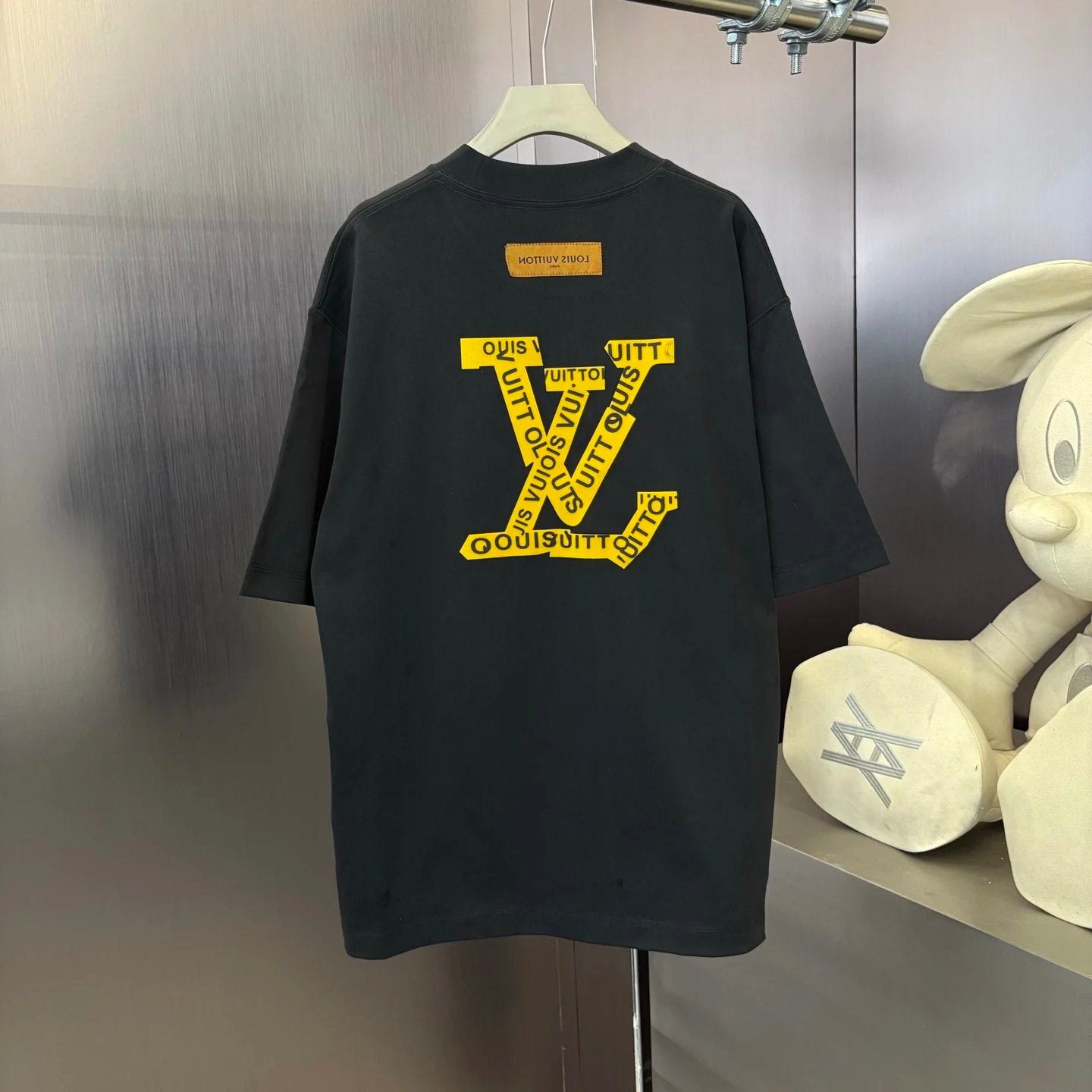 Louis Vuitton LV T-shirt 25ss New Pure Cotton Unisex Style T Casual T-Shirt Base Layer Shirt OS Loose Fit Half Sleeve Top Plus Size
