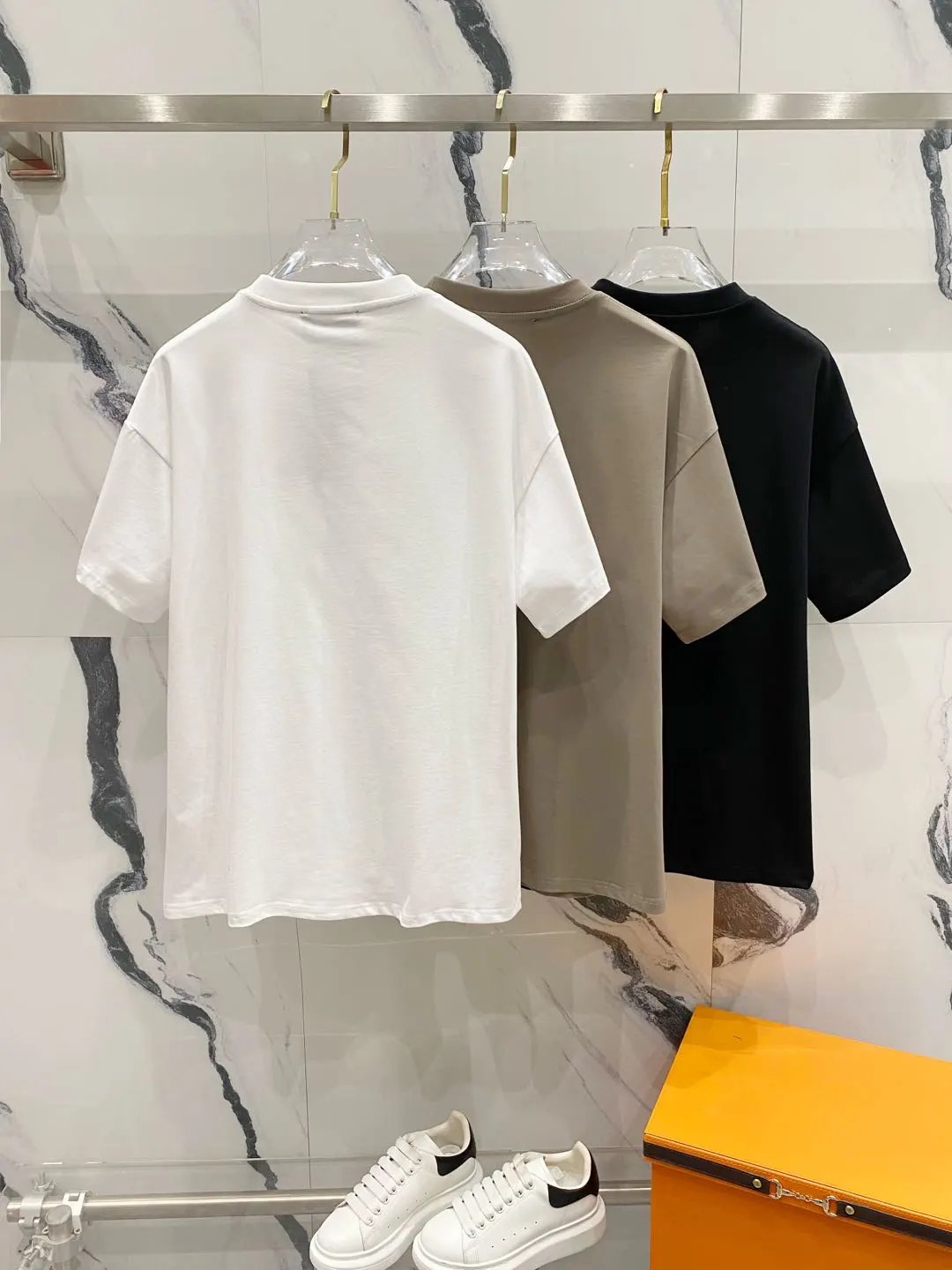 Amiri T-shirt round Neck Short Sleeve T Logo Brand Letters LOGO Printed Crew Neck Short Sleeve Pure Cotton Unisex T Shirt Bottoming Shirt OS Loose Fit T-Shirt