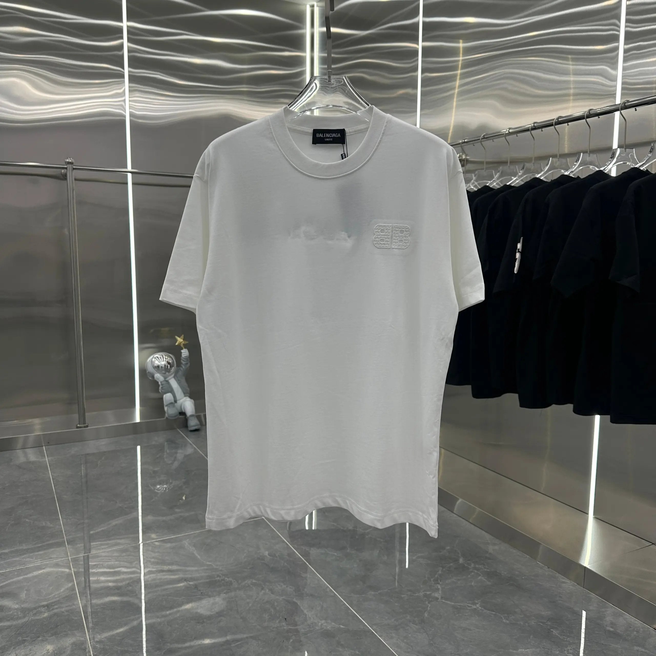 Balenciaga T-shirt Back with Hollow Embroidery logo round Neck Short Sleeve25ss New Pure Cotton Unisex Style T Casual T-Shirt Base Layer Shirt OS Drop Shoulder Loose Fit Half Sleeve Top Plus Size