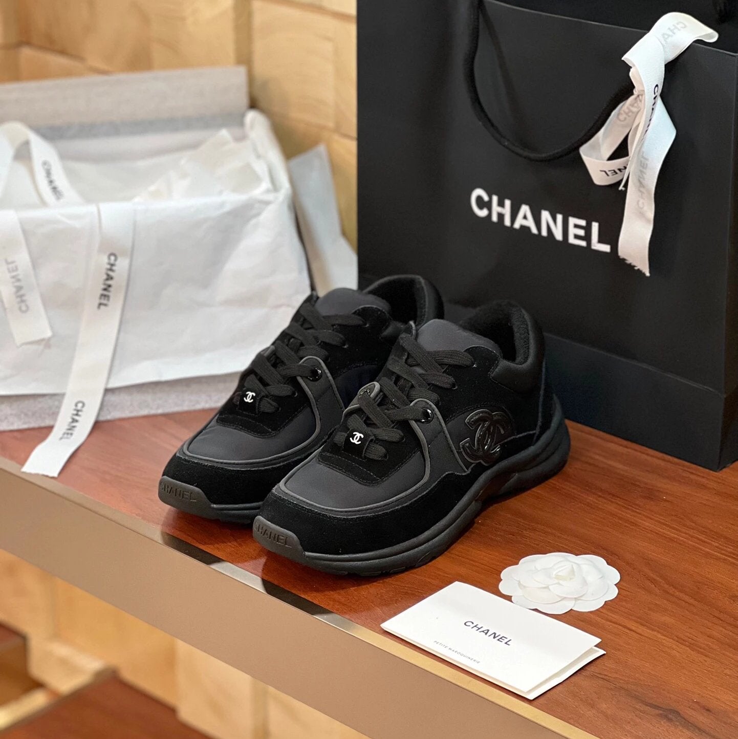 Chanel Shoes ♡Early Spring Series Casual Shoes Classic Rhombus Sneaker Board Shoes Popular Global Versatile Shoe Original Retro Foreign Orders Exquisite Handmade High Quality
▲Vamp Imported Original Cow Suede Leather➕Foam lining➕Three-Dimensional Floating