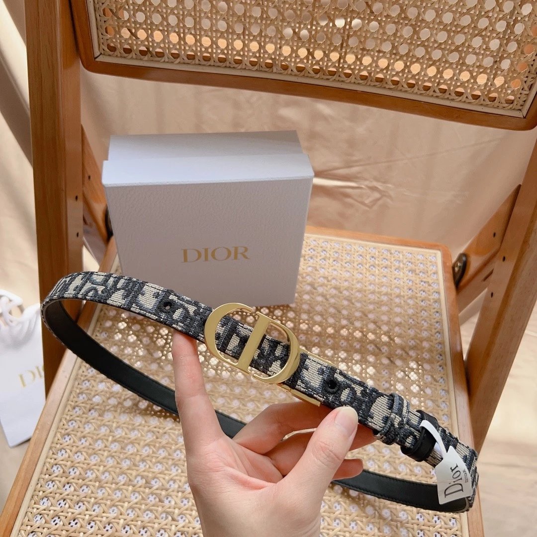 Dior Belt Top version Original Order Belt Genuine Cattlehide Leather Surface Belt Women's Belt Double-Sided Head Layer Cowhide Universal Business Women's Belt Women's Business Casual Belt Belt Women's High-End Belt