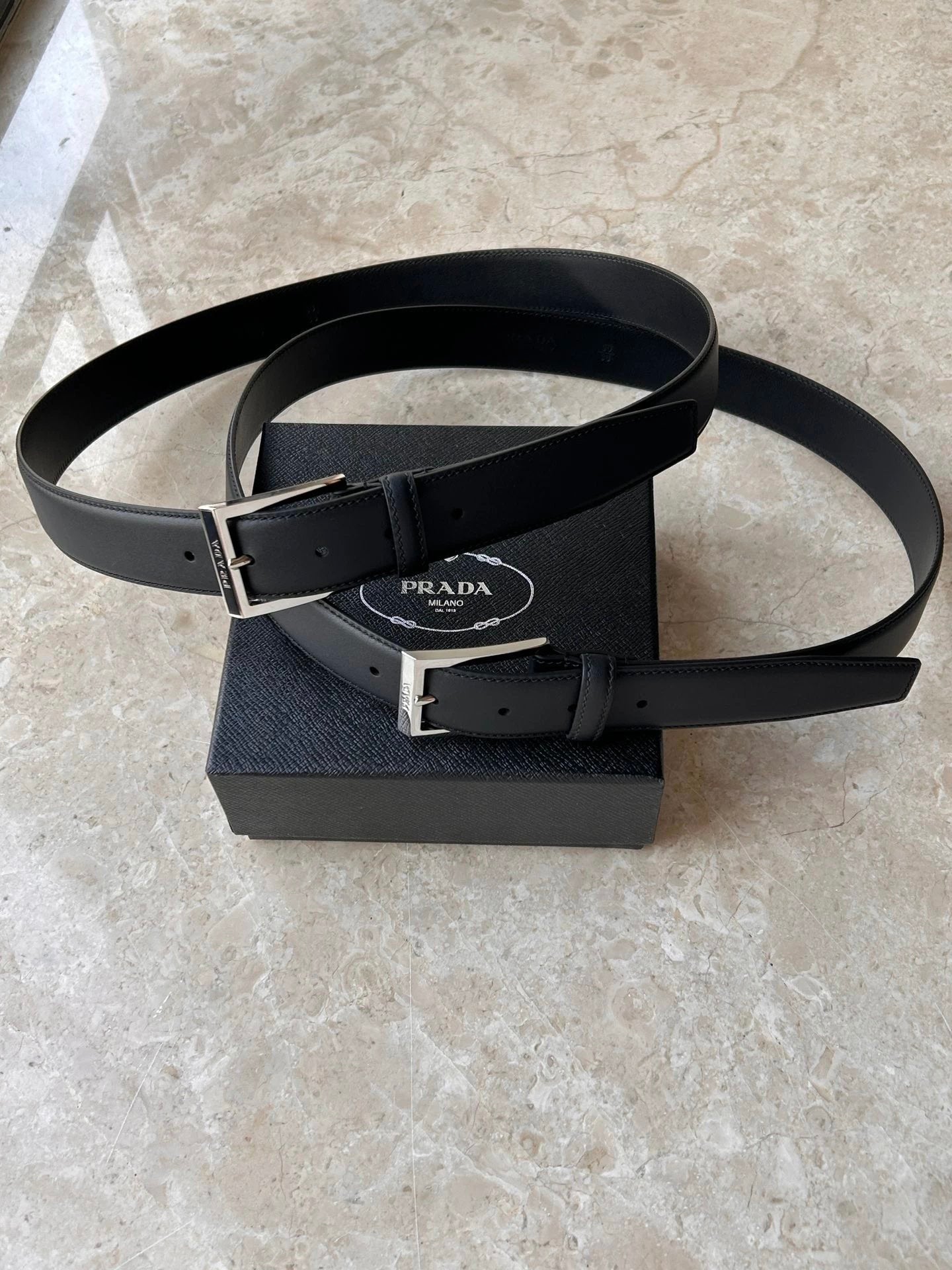 PRADA Belt Top version 【First Layer Cowhide】Men's Belt P Home Classic Business Belt Fashion Casual Width:3.4cm Boutique Pattern Automatic Buckle316Fine Steel Made Selected First Layer Cowhide Italian Leather Embryo PA Sliding Teeth Are Strong and Durable