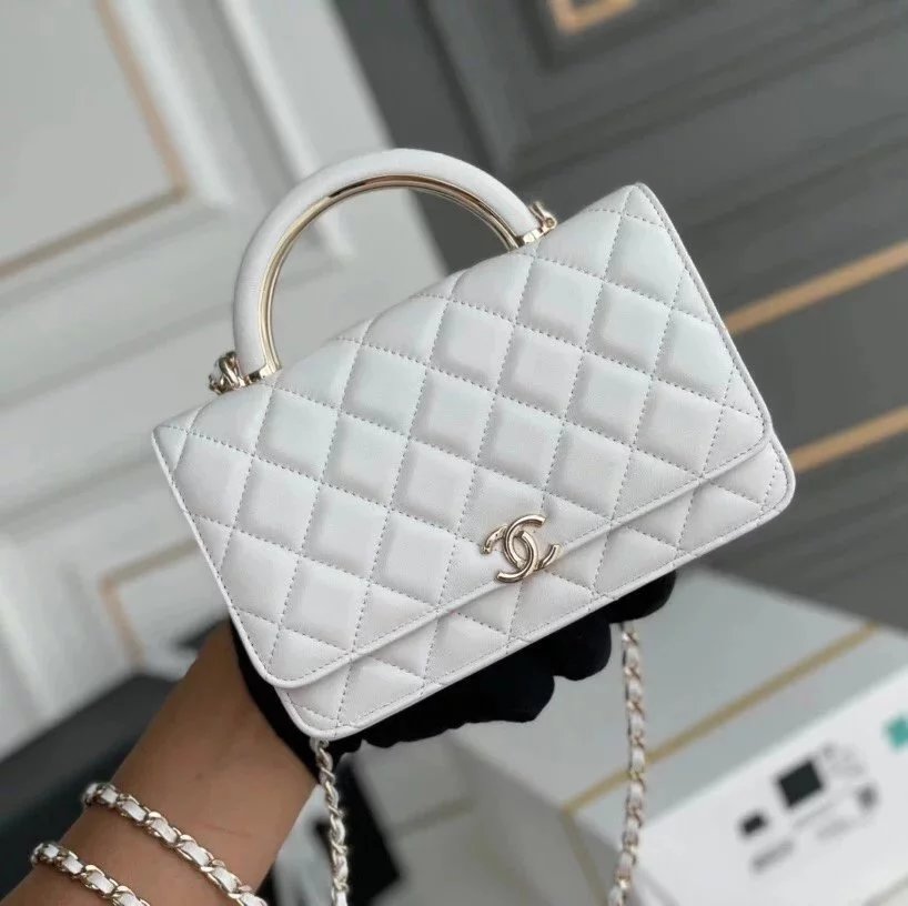 Chanel Women's Bag Top version 2022New Grade Genuine Goods22a Handle woc Women's Small Waste Bag Handbag Exquisite Small Handle Women's Bag Shoulder Messenger Bag Chain Bag Small Shoulder Bag Sheepskin Bag Portable Flap Bag New Women's Bags