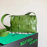 Bottega Veneta Women's Bag Top version 【Super Original Genuine Goods Leather】2023New Arco Camera Bag New Men's Camera Bag Men's Bag Oil Waxed Leather Woven Bag Men's Messenger Bag Shoulder Bag Casual Bag