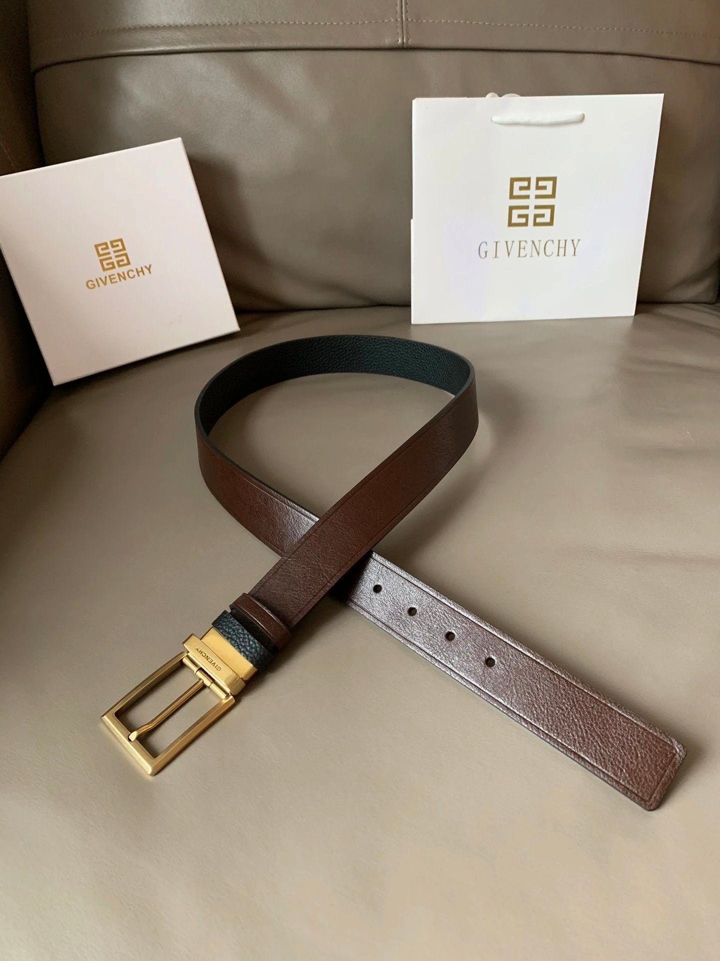 Givenchy Belt Top version Original Order Men's Leather Belt Belt Original Order Real Cowhide4G Buckle Belt Smooth Buckle Pants Belt Men's and Women's Business Casual Belt Belt Men's High-End Belt3.5Belt