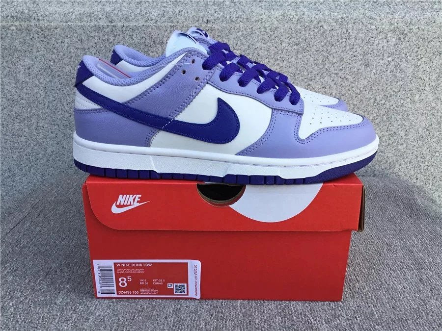 Nike Dunk Low shoes