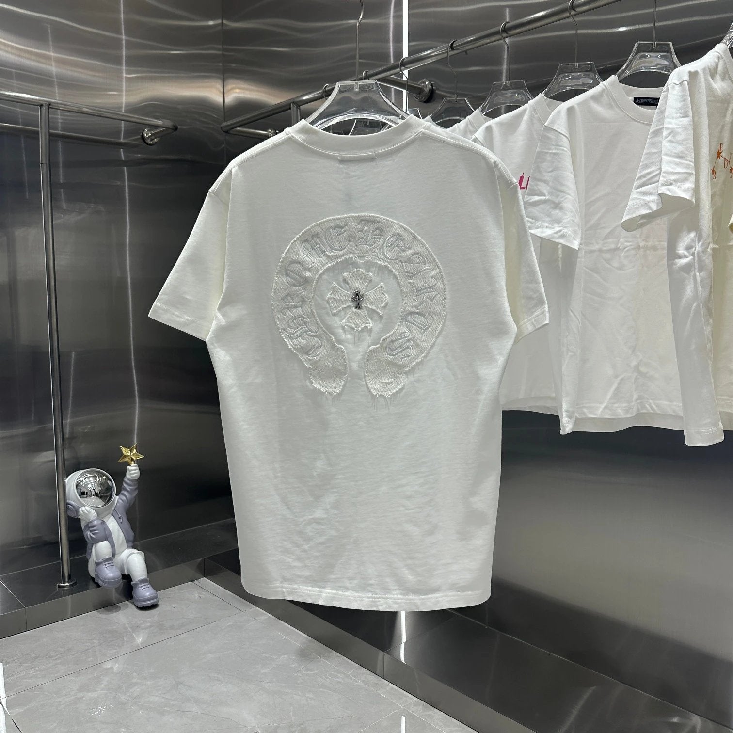 Chrome Hearts T-shirt Laser Embroidered Patch logo round Neck Short Sleeve25ss New Pure Cotton Unisex Style T T-shirt OS Loose Fit Base Shirt Top Half Sleeve T-Shirt