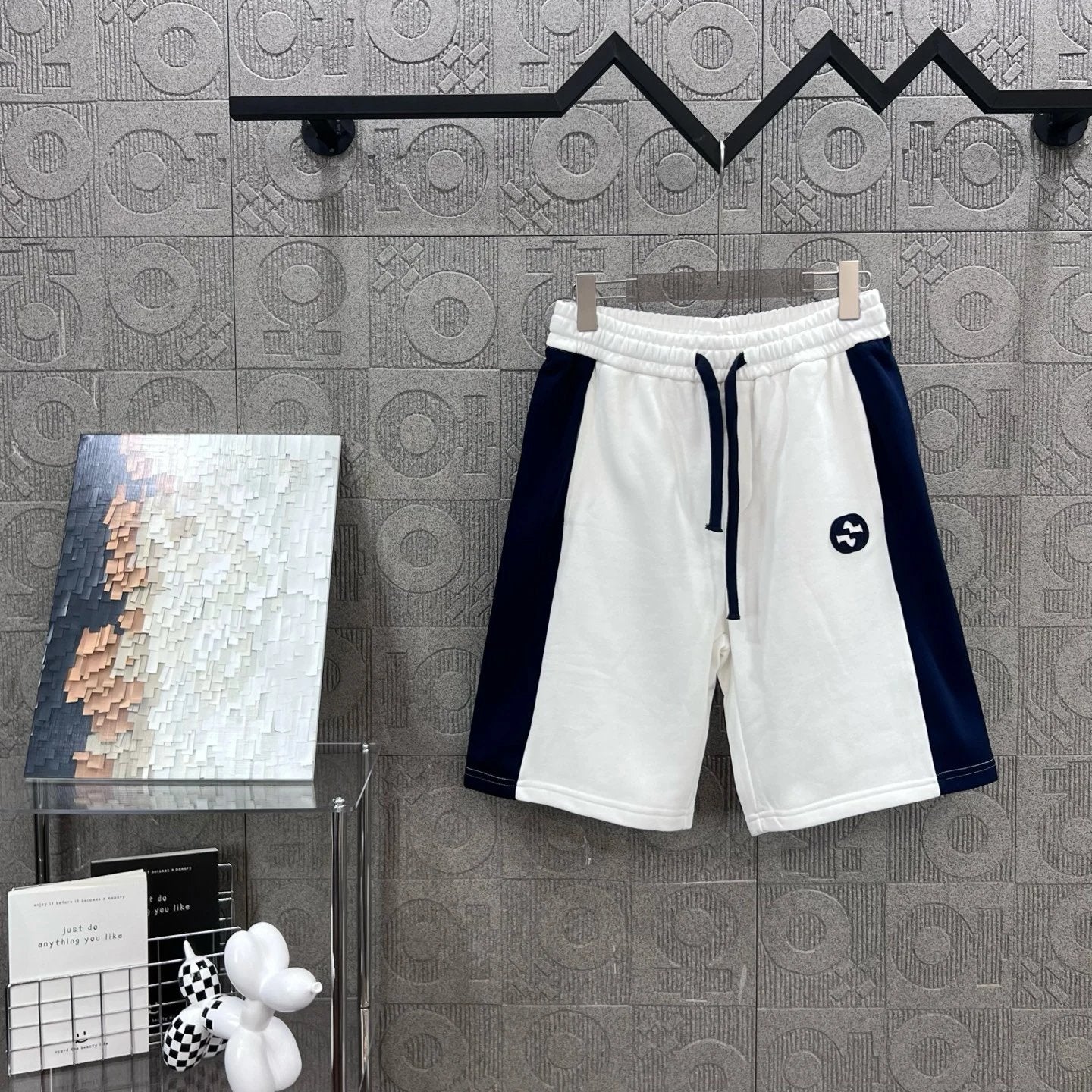 Gucci Shorts Two-tone Patchwork Classic Double Glogo Five-point Shorts25ss New Drawstring Casual Summer Pants American Style5Two-in-One Casual Sweatpants for Men and Women B 100% Cotton Sweatpants