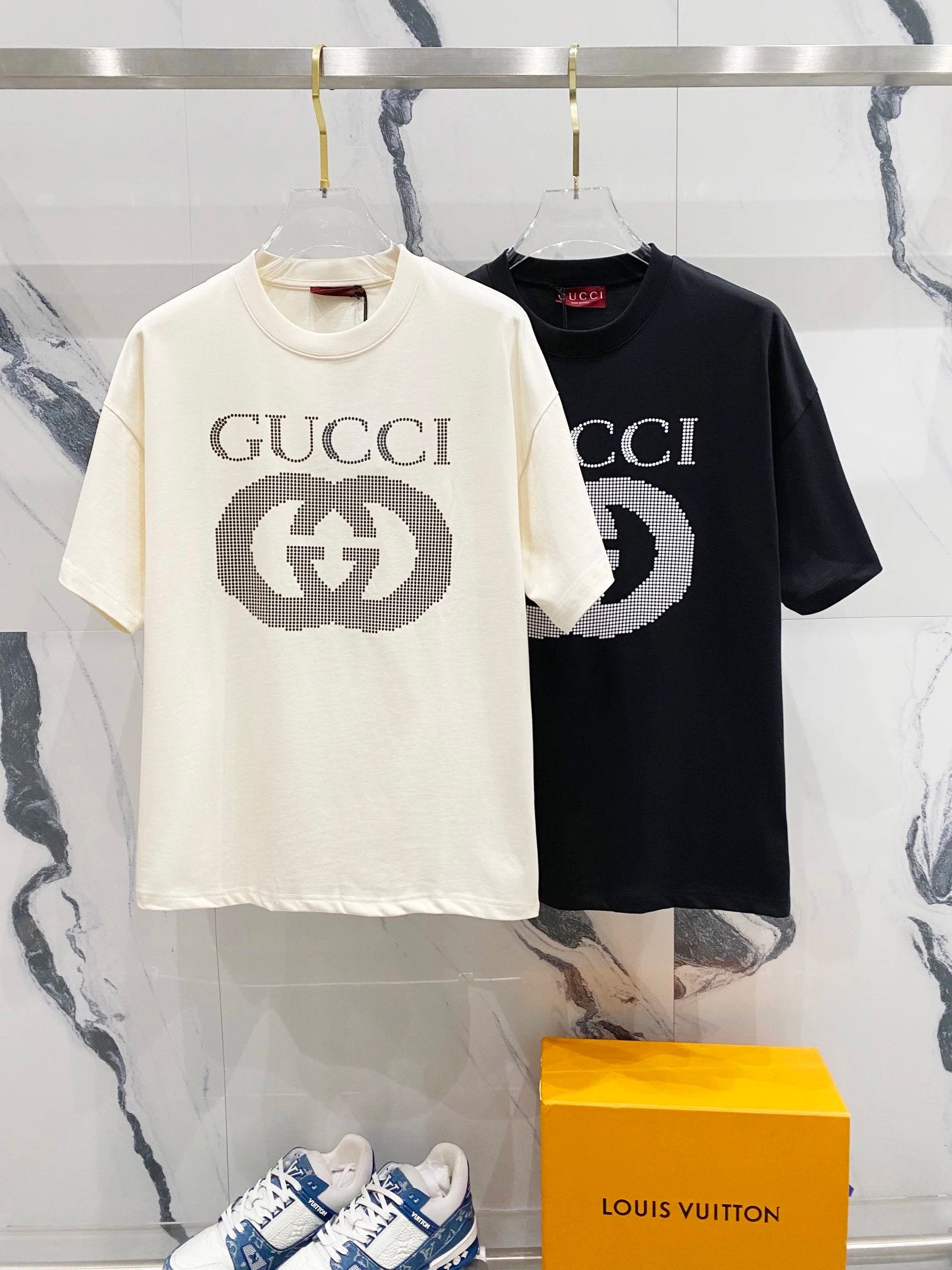 Gucci T-shirt Double G Polka Dot Digital Letters LOGO Printed Logo Crew Neck Short Sleeve Pure Cotton T Unisex T-Shirt OS Loose Fit Base Shirt Summer Casual Simple T-Shirt