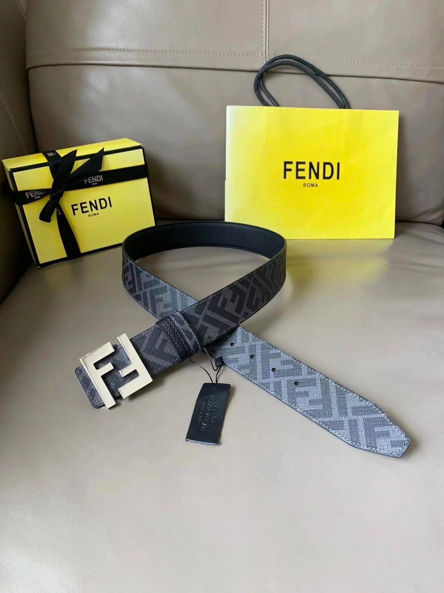 FENDI Belt Top version In Stock High Quality Genuine Leather New Men's Belt Fashion All-Match Casual Monster Belt Pant Belt Unisex