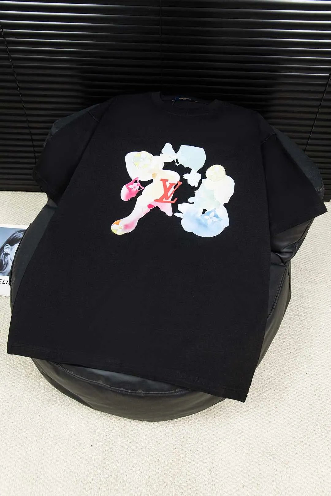 Louis Vuitton LV T-shirt Watercolor Print on the Chest logo round Neck Short Sleeve25ss New pure cotton T Unisex T-Shirt OS Loose Fit Base Shirt Top Half Sleeve T-Shirt