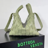 Bottega Veneta Women's Bag Top version 【Premium Version】Cassette Bowling Bag Sheepskin Woven Bag Women's Bag Large Capacity Unisex Commuter Portable Shoulder Messenger Bag Men's and Women's Bags New Hammock Bag