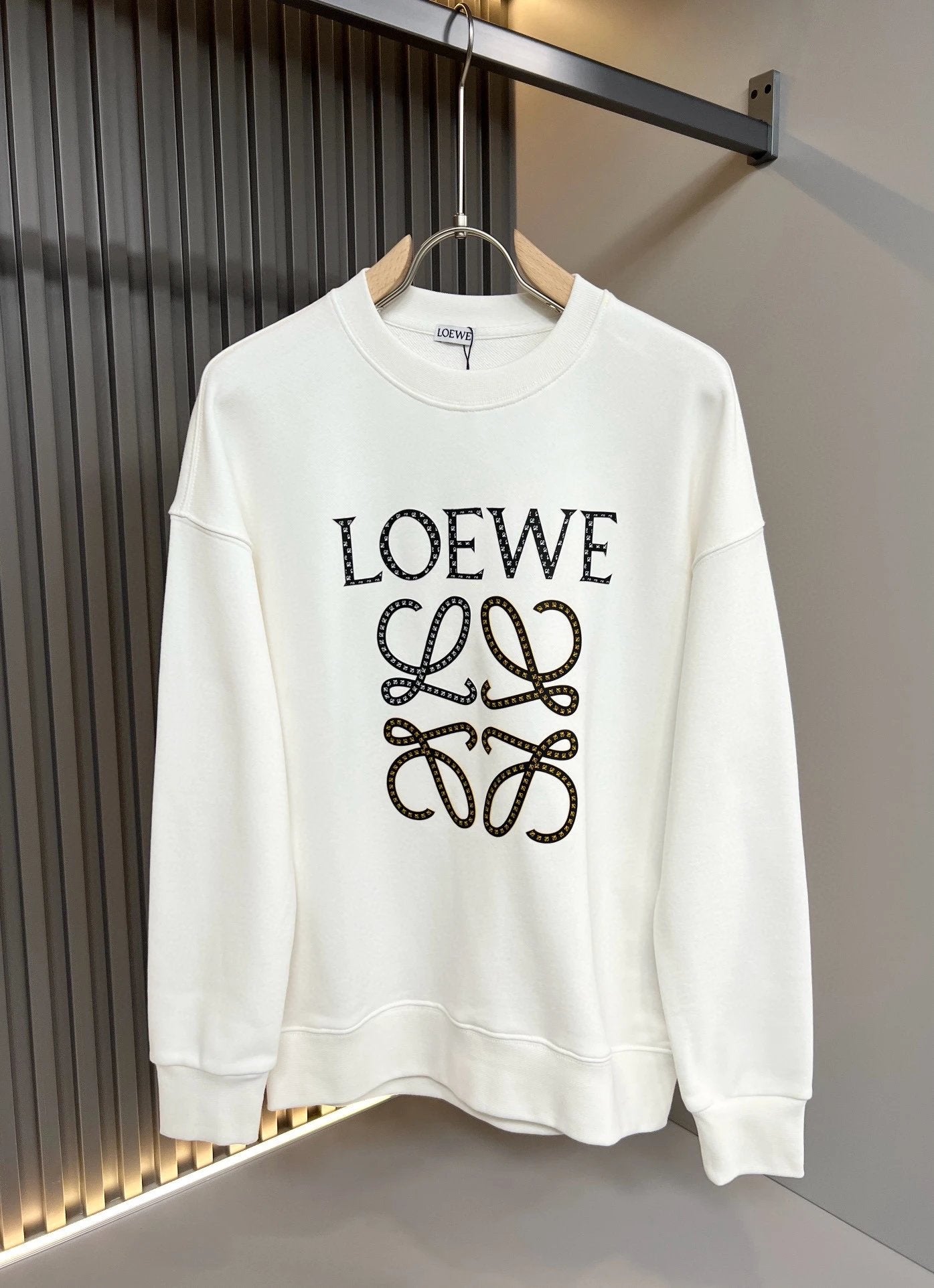 LOEWE Hoodie Classic Logo Printed Round Neck Sweatshirt Casual Loose Fit Versatile Pullover Sportswear os Stylish Inner Layer Top24ss Autumn and Winter New Products