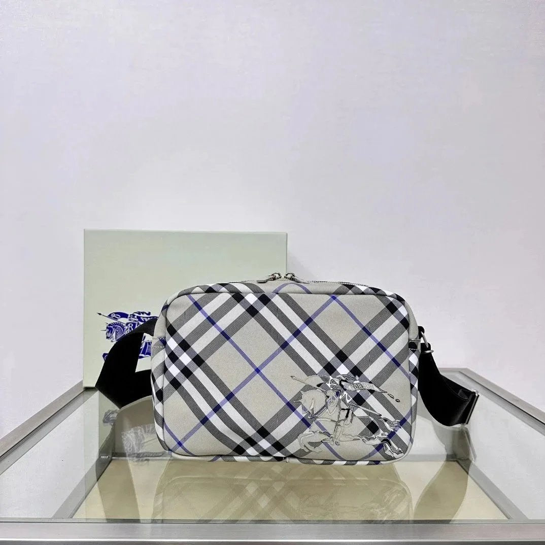 Burberry Men's Bag Top version 【Super Original Factory】Latest Male Vintage Equestrian Knight Messenger Bags Classic Canvas Plaid Men's Messenger Bag Camera Bag Large Capacity Men's Bag