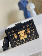 Louis Vuitton LV Women's Bag Top version 2022New Ladies PetiteMalle White Full Leather Embroidery logo Hard Box Bag M20847Men's and women's bags M21462d Denim Black Blue Denim45554Retro patterns M57817