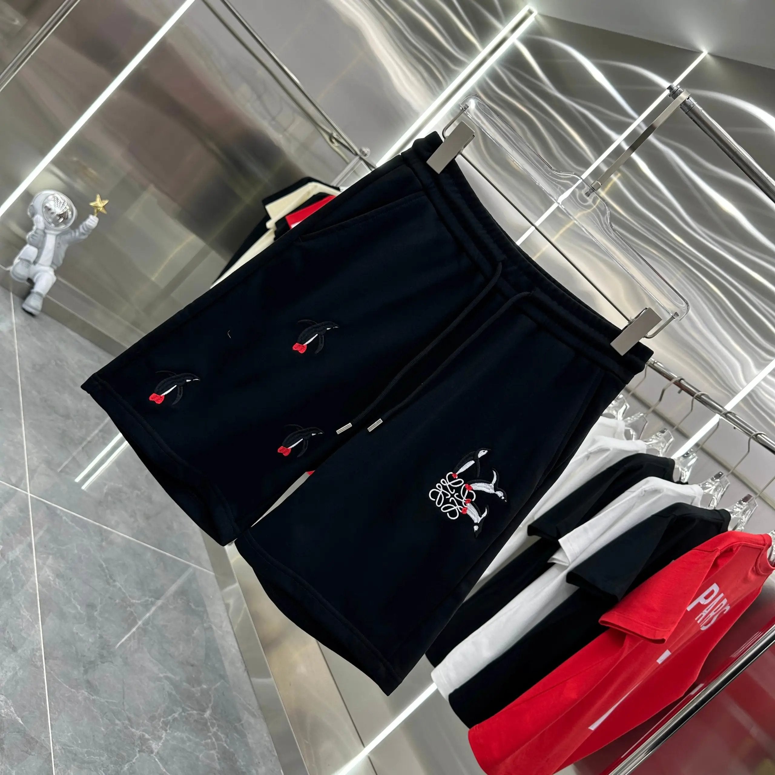 LOEWE Shorts Classic Graffiti logo Embroidered Shorts Knee-Length Shorts25ss New Drawstring Casual Summer Pants American Style5Two-in-One Casual Sweatpants for Men and Women, Pure Cotton Joggers