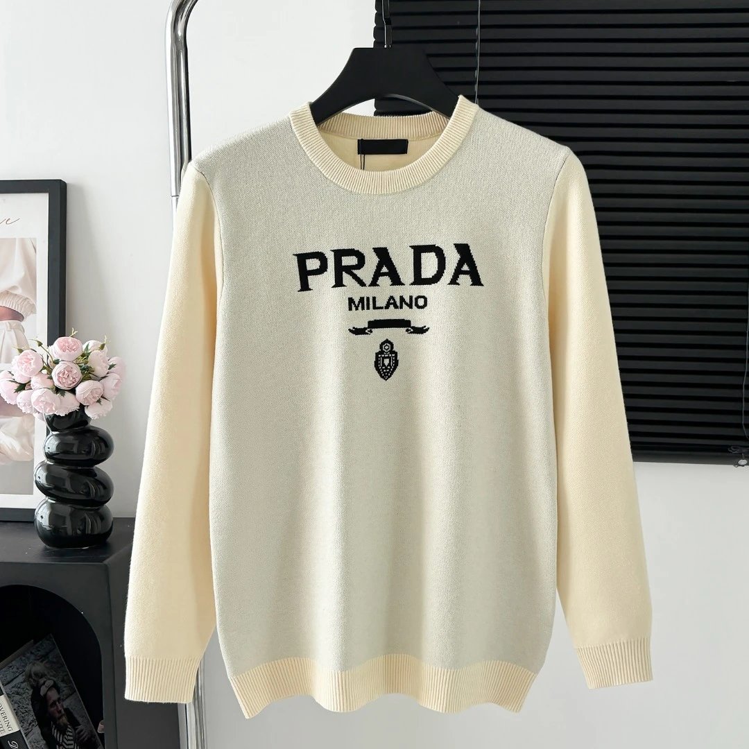 PRADA Sweater The iconic large chest logo Round Neck Sweater Men Women Long Sleeve Pullover Unisex Thickened OS Loose Fit Top Versatile Casual Jacket Lazy Style