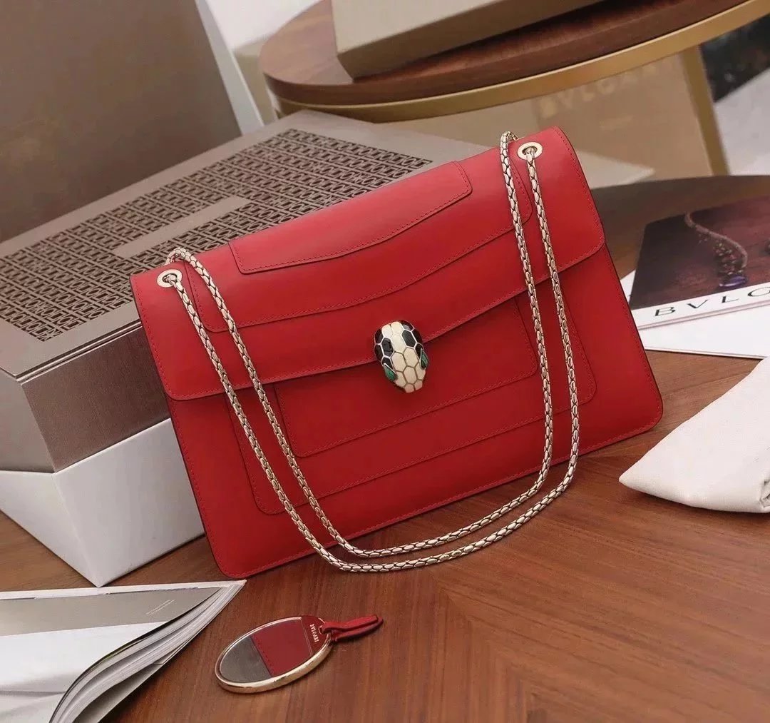 BVLGARI Bag Top version SerpentiForever Red Handbag Bag Decorated with a Snake's Head File Holder Chain Bag Portable Shoulder Messenger Bag Women's Bag