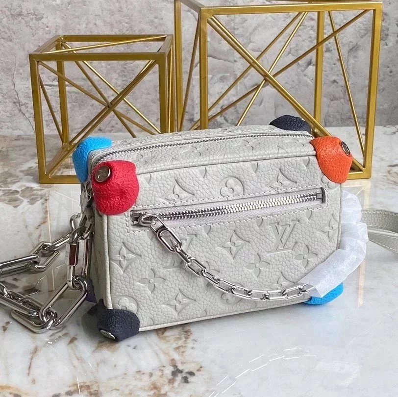 Louis Vuitton LV Women's Bag Top version 【Surrogate Shopping Edition】2022New Rock Climbing Series MiniSoftTrunk Handbag Men's and Women's Full Leather Floral Color Rock Climbing Box Bag Chain Bag Thick Straps Leather Patchwork Shoulder Strap Men's Shoulde