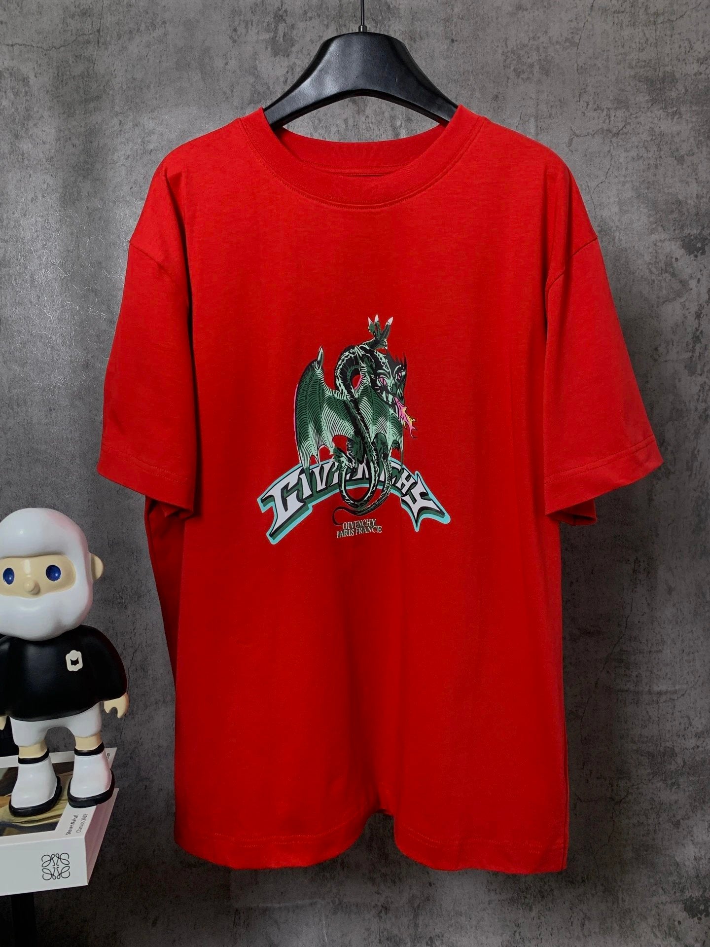 Givenchy T-shirt Dragon Year Limited Cartoon Print on Chest logo round Neck Short Sleeve25ss New Pure Cotton Unisex Style T T-shirt OS Loose Fit Base Shirt Half Sleeve T-Shirt Top Half Sleeve