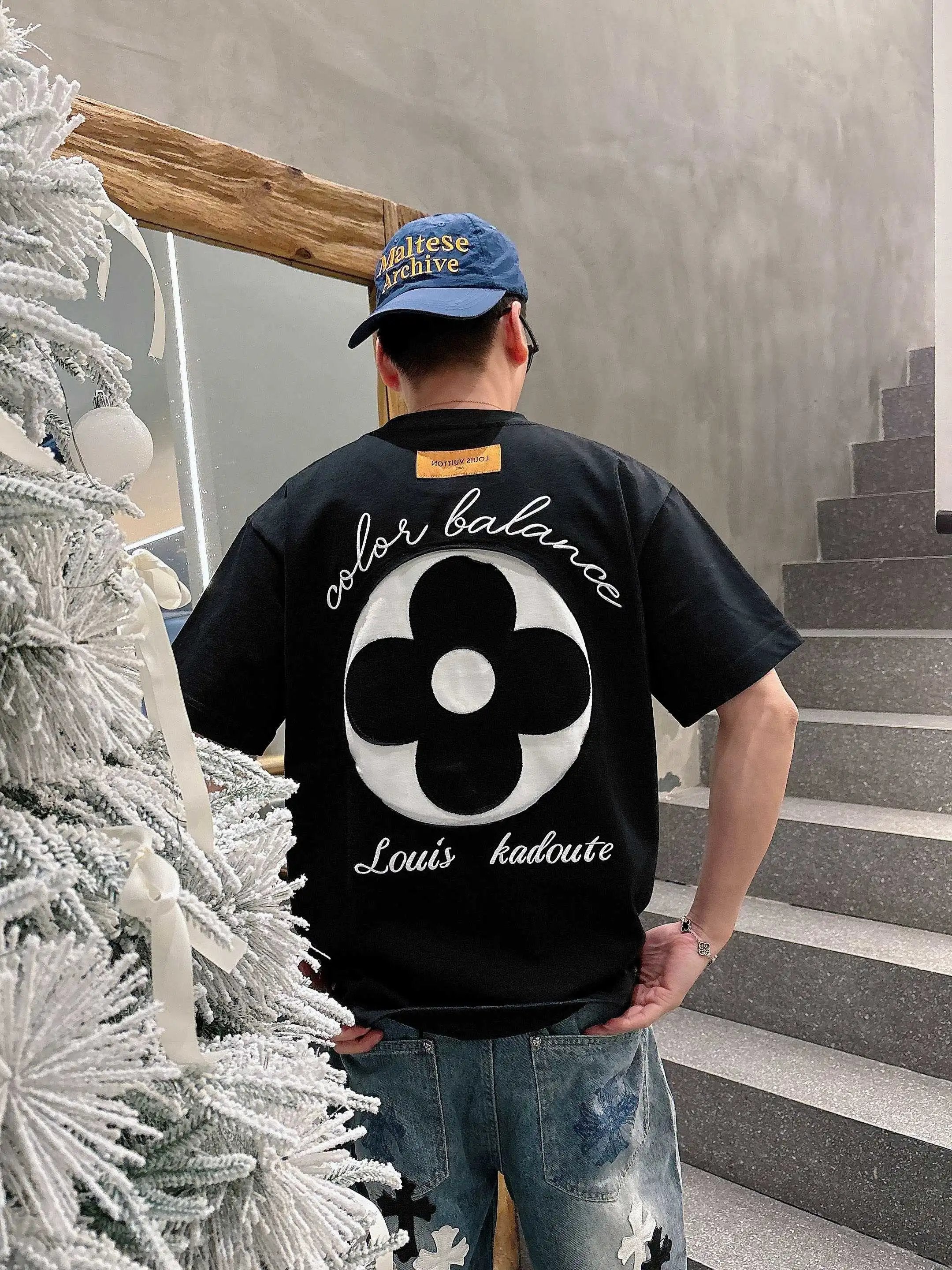 Louis Vuitton LV T-shirt Embroidered Back Patch Round Neck Short Sleeve25ss New Pure Cotton Unisex Style T T-shirt OS Loose Fit Base Shirt Half Sleeve T-Shirt Top Half Sleeve