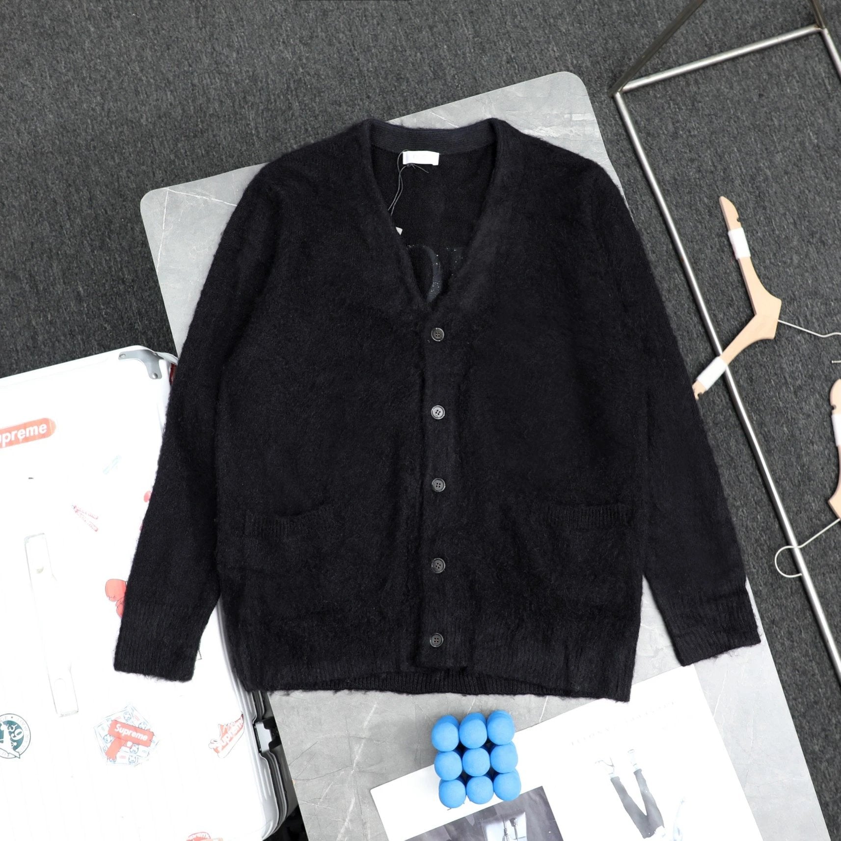 Dior Sweater New Heavy Industry Mohair Embroidery Logo Cardigan Sweater Coat for Men and Women Same Style Outerwear Top Long Sleeve Soft Glutinous Lazy Sweater Thickened Outer and Inner Wear Versatile Casual