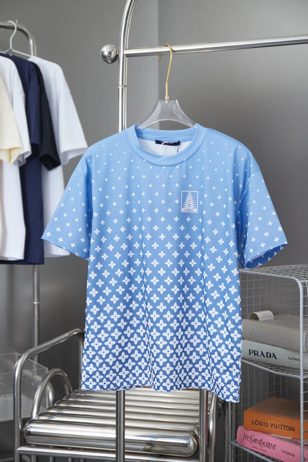 Louis Vuitton LV T-shirt Snowflake Print logo Round Neck Short Sleeve Pure Cotton Unisex T T-shirt OS Loose Fit Base Shirt Summer Casual T-Shirt