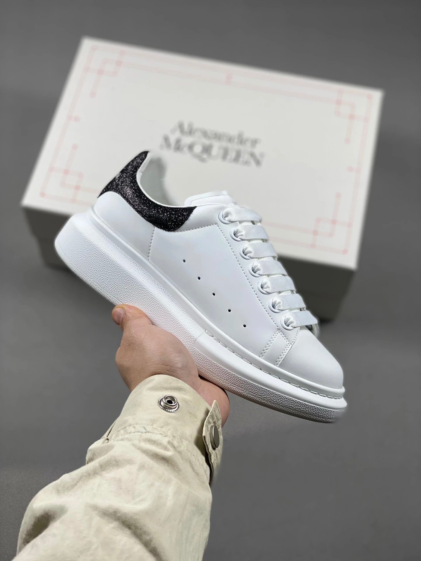 McQueen Shoes High Version Quality New Trendy Fashion Joker Casual Sneaker05