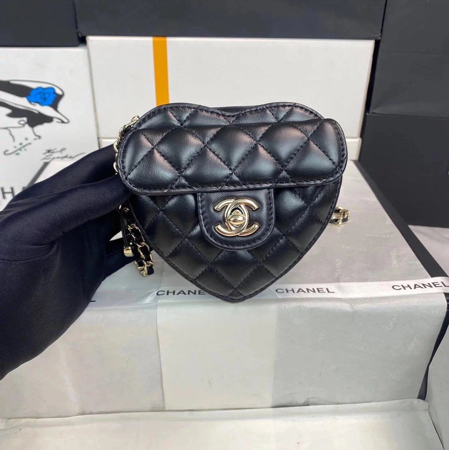 Chanel Women's Bag Top version 【**Original Order】2022Early Spring Series Women's Heart Bag Large Heart Bag Black White Messenger Bag Chain Bag Shoulder Bag Stylish Bag Women's Bag Home Heart Bag Heart Bag