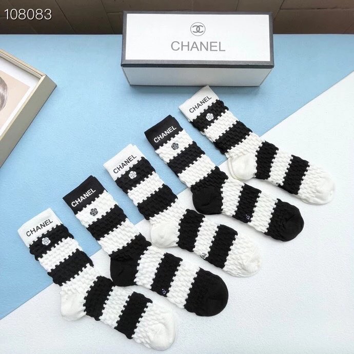 Chanel Sock Packaging【Five Pairs Per Box】High Quality Super Hot Socks❗️