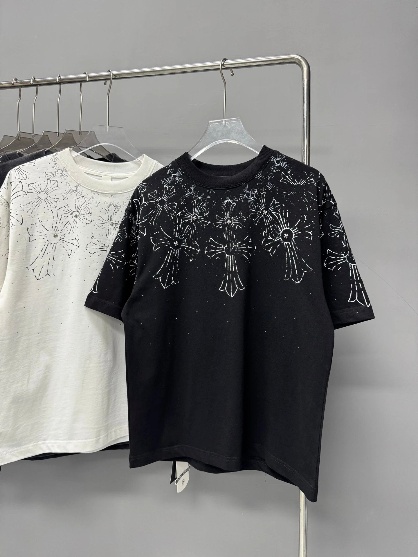 Chrome Hearts T-shirt Chest ironing logo round Neck Short Sleeve25ss New pure cotton T Unisex T-Shirt OS Loose Fit Base Shirt Top Half Sleeve T-Shirt