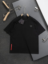 PRADA T-shirt Red Leather Strip Patchwork Embroidery at Hem logo round Neck Short Sleeve25ss New Pure Cotton Unisex Style T Casual T-Shirt Base Layer Shirt OS Loose Fit Half Sleeve Top Plus Size