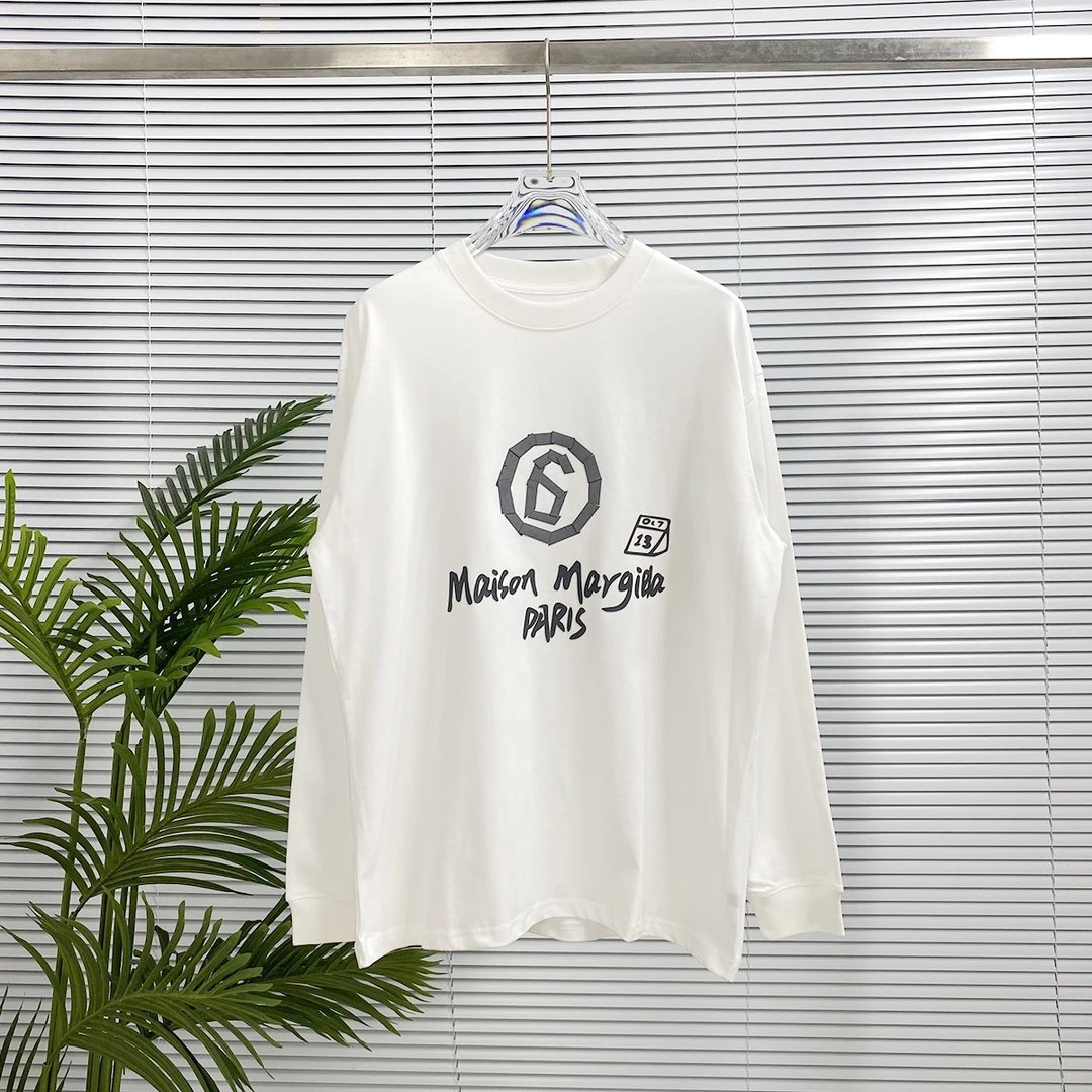 Maison Margiela Hoodie Best-selling new type24s Autumn and Winter Long Sleeve T Round Neck Sweatshirt Long Sleeve Base Shirt Outerwear Trendy Unisex Sports Casual Loose Fit Versatile Autumn Winter New Arrival