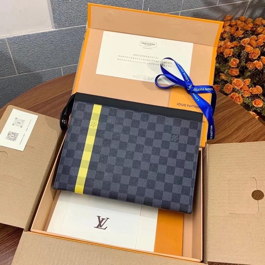 Louis Vuitton LV Wallets/Clutches Top version New upgrade version POCHETTEVOYAGE Medium Handbag Men's Clutch Briefcase Men's Bag M56827Black Plaid M61692M60107M64440Stripes