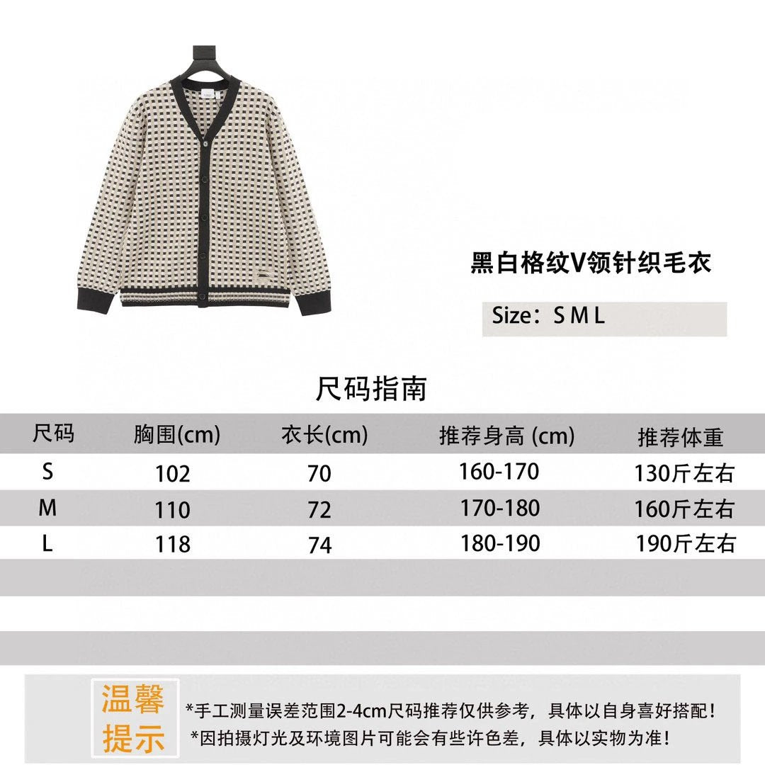 Burberry Sweater Black and white lattice pattern V Collar Knitted Sweater Cardigan for Men and Women