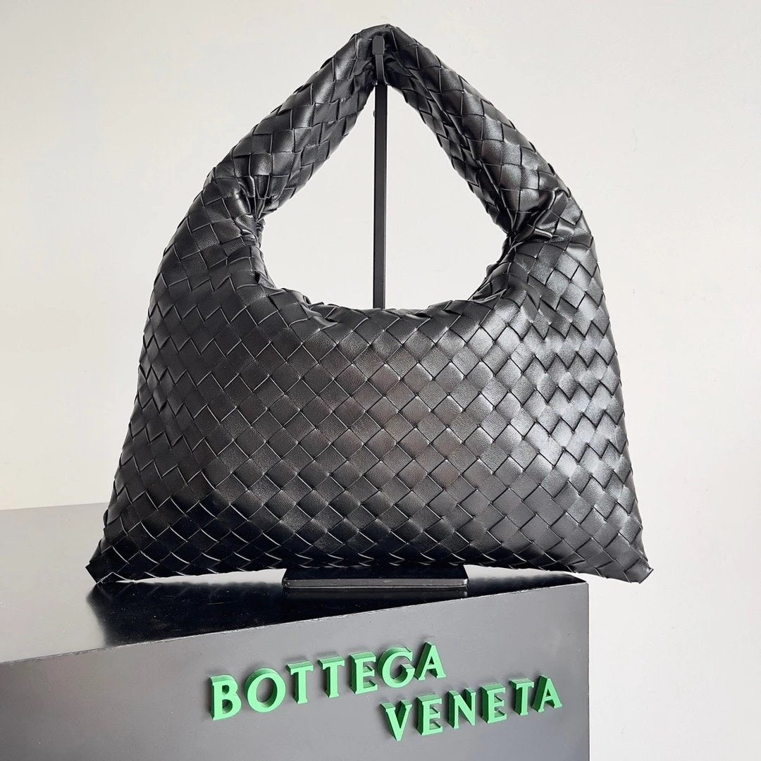 Bottega Veneta Women's Bag Top version 【High Quality】Hot Sale HOP Handbag Backpack Tote Bag Large Shopping Commuter Bag New miniHop Women's Bag Mini Messenger Bags New Large Shopping Bag hobo Underarm bag“Conspicuous Bag”Hop