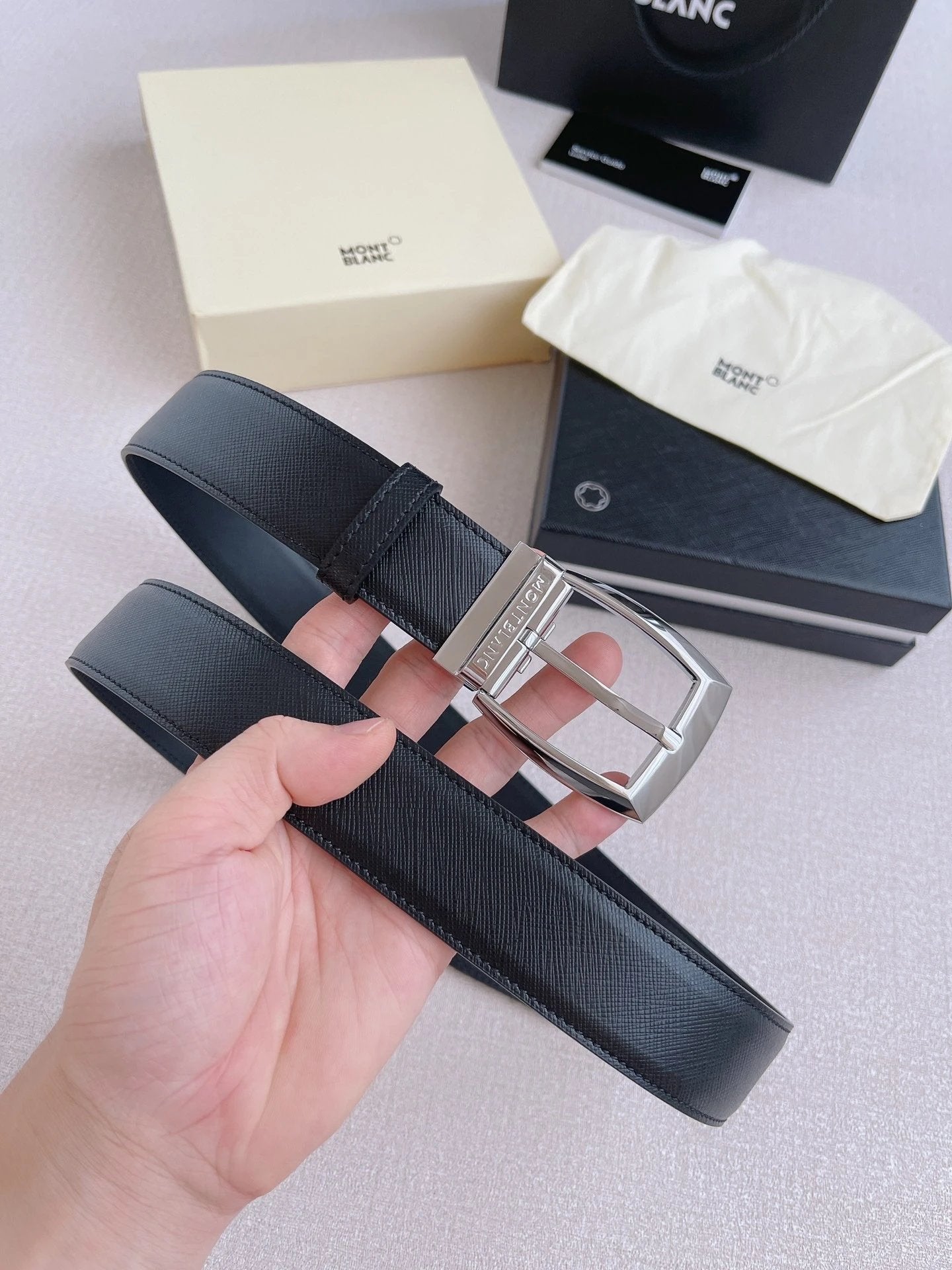 Montblanc Belt Top version 【Original Factory】Men's Leather Belt Width3.5cm Quality Full Set Packaging Original Imported Double-Sided Head Layer Cowhide 100% Original Pure Brass Buckle Dual-Use Fashion Elegant Boys Belt M Home New Custom Latest Hot