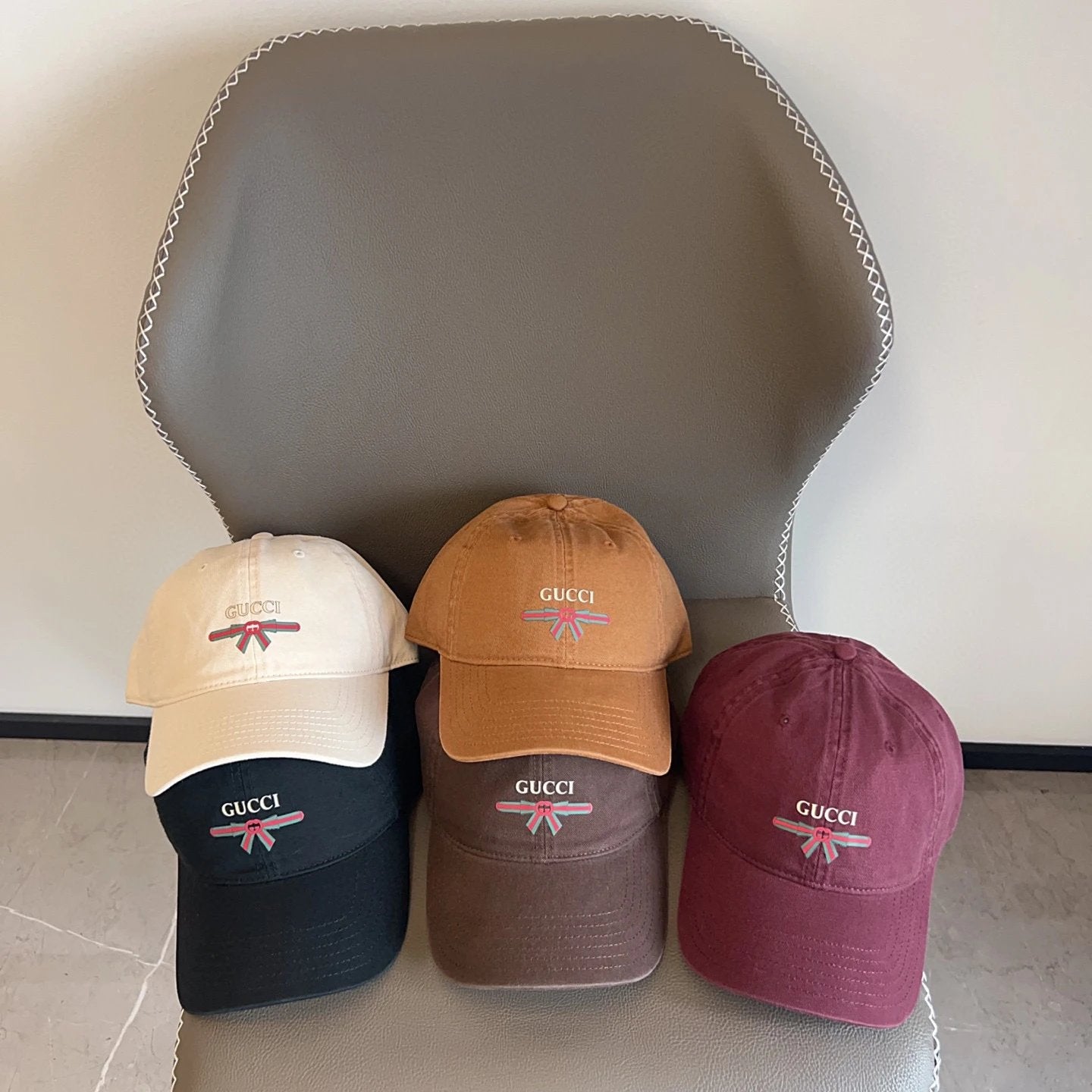 Gucci Hat Bowknot Letters logo Baseball Cap Sunshade Sun Protection Duckbill Cap Unisex Couple Style Large Head Circumference Slimming Face Curved Brim Versatile Sports Hat