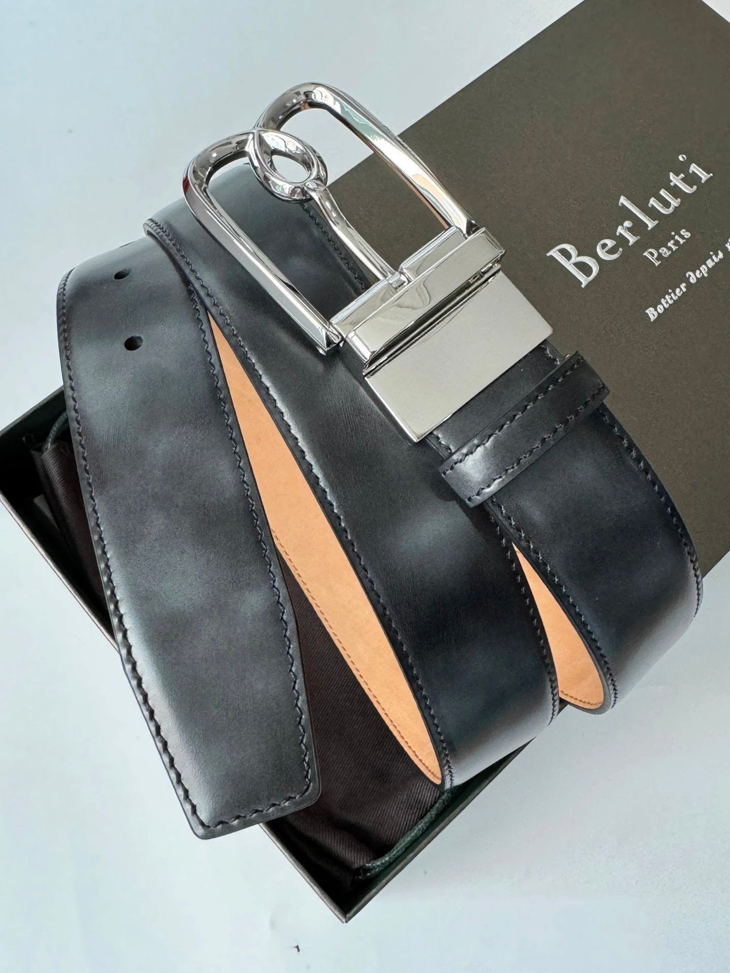 Berluti Belt Top version Original Single Men's New High-End Double-Sided Belt Waist Belt Pure Steel Rotating Pin Buckle Buckle Double-Sided Two-Color Totem Carving Carved Genuine Leather35mm Full Package Belt Men