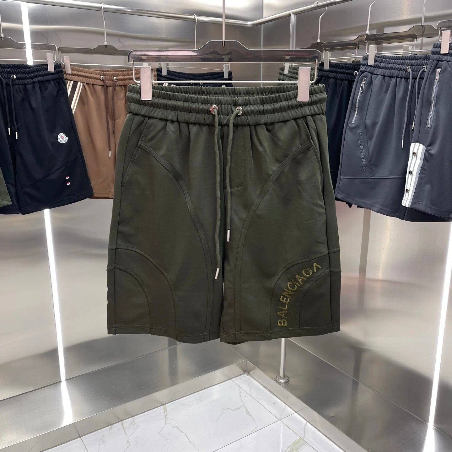 Balenciaga Shorts The front has letter embroidery logo Five-point Shorts25ss New Drawstring Casual5Two-Piece Casual Sweatpants Summer Pants Unisex Pure Cotton Sweatpants