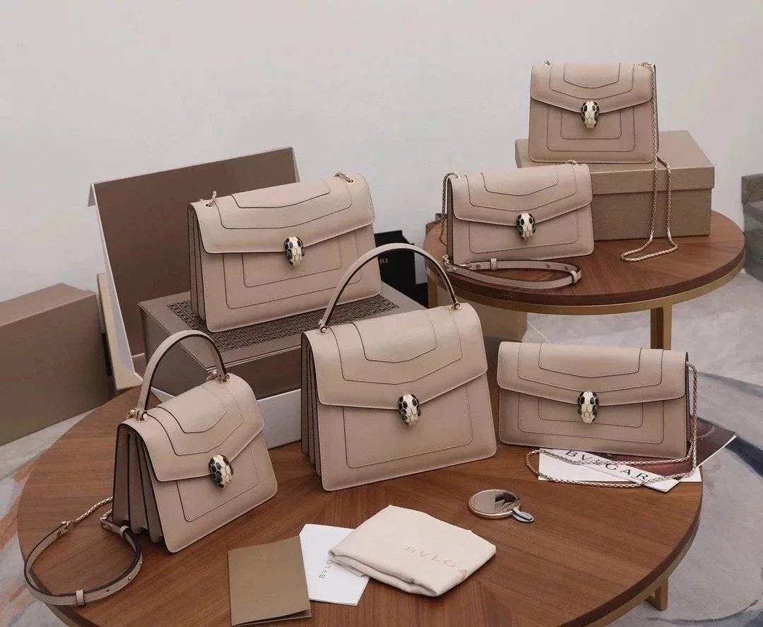 BVLGARI Bag Top version SerpentiForever Milk Tea Handbag Cowhide Bag Decorated with a Snake's Head File Holder Chain Bag Portable Shoulder Messenger Bag Women's Bag