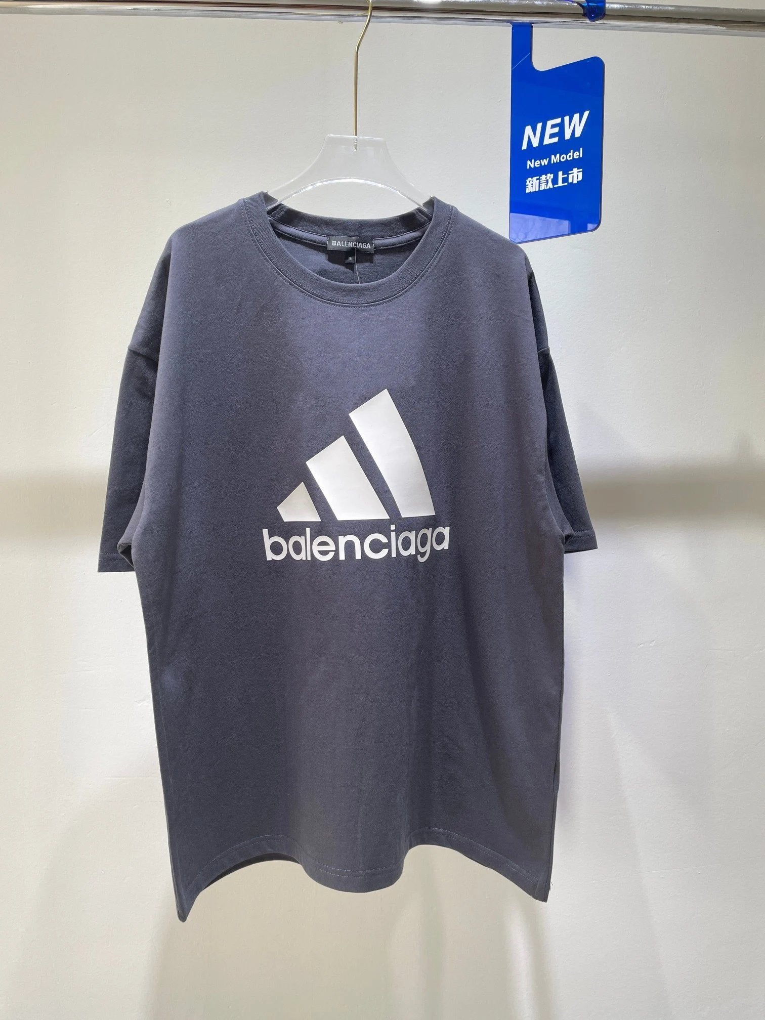 Balenciaga T-shirt 25ss New Pure Cotton Unisex Style T T-shirt OS Loose Fit Base Shirt Top Half Sleeve T-Shirt