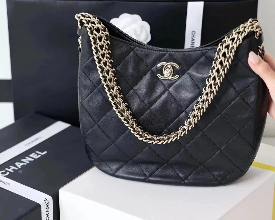 Chanel Women's Bag Top version Nair2022Spring and Summer New Hippie Bag Underarm Bag Hobo Bag Hippie Bag Handbag Work Commuter Bag Cattle Leather Bag Shopping Bag As3153