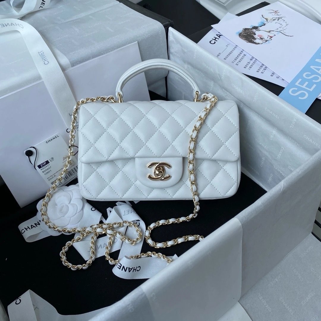 Chanel Women's Bag Top version 【Original Leather with the Highest Quality Version】Small24K Patent Leather Handle Box Bag Cosmetic Bag AS2431Handle CF Bag Doll24KCFminihandle Handle Bag Sheepskin Women's Bag24P Woolen Sequins Flap Bag Mobile Phone Bag Port