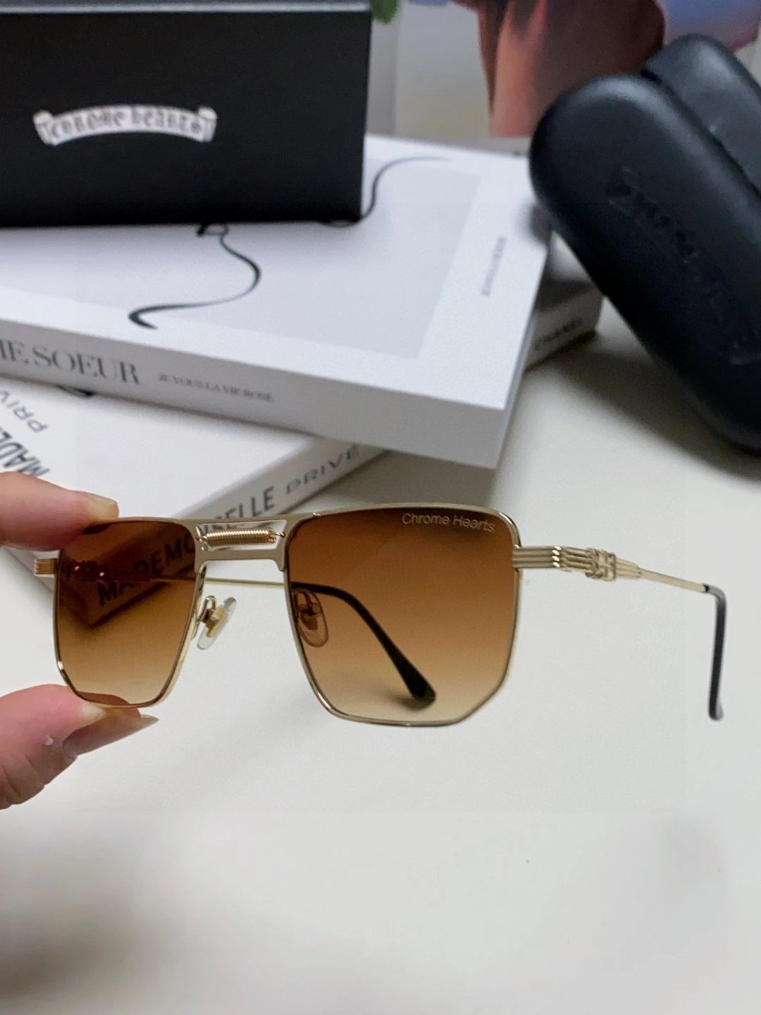 Chrome Hearts Sunglasses Small Square Retro Frame Sunglasses Slimming Non-Prescription Driving Beach Fishing Unisex Couple Style UV Protection25ss New Sports Casual Versatile