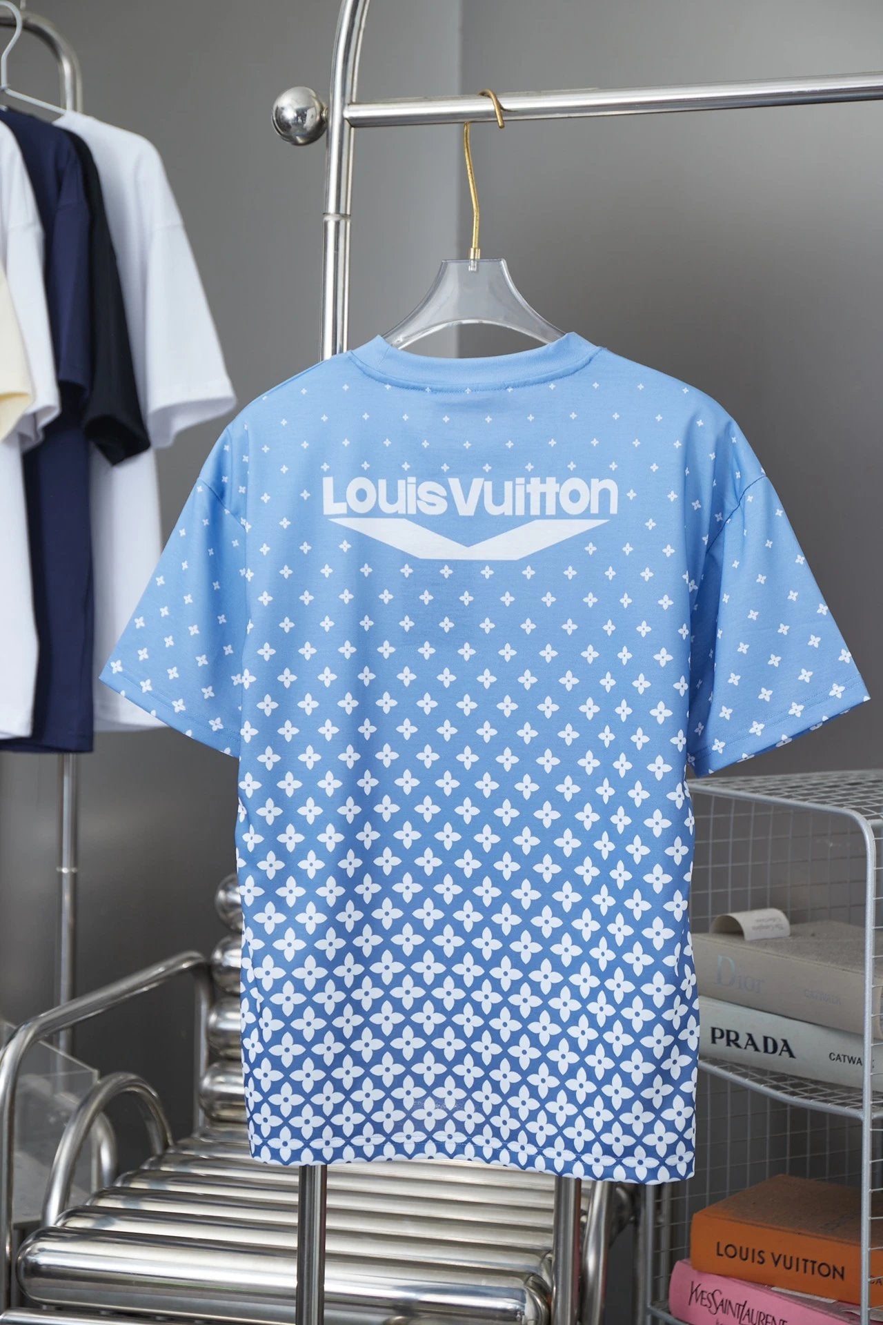 Louis Vuitton LV T-shirt Snowflake Print logo Round Neck Short Sleeve Pure Cotton Unisex T T-shirt OS Loose Fit Base Shirt Summer Casual T-Shirt