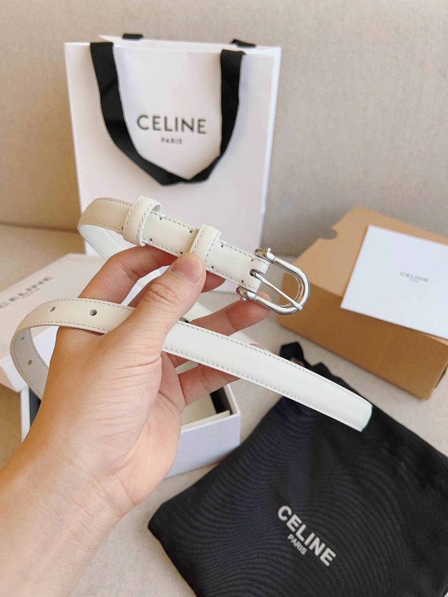 Celine Belt Top version Goods Belt Belt Female Arc De Triomphe Belt Arc De Triomphe Belt Black Retro Hair Style Belt Bright Gold Head Belt Belt Double-Sided Belt Women's Belt Women's Belt Belt Women's Belt1.8Belt Women's Belt Belt