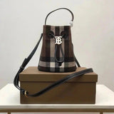 Burberry Women's Bag Top version 【Original Leather】New Babaojia Drawstring Bucket Bag Decorative Plaid with Italian Tanned Leather Trim and TB Exclusive Logo New Bucket Bag Handbag Crossbody Bag